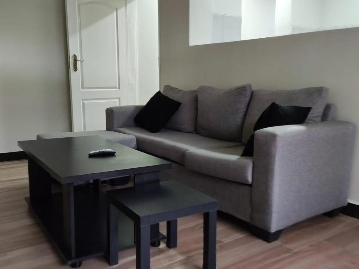 Legacy Suites Лілонґве Екстер'єр фото